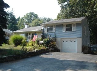 19 S Overhill Rd, Media, PA 19063