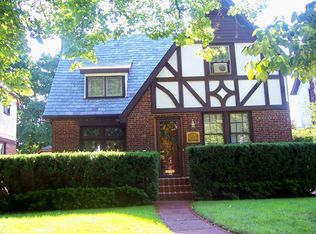 115 Gilmore Blvd, Floral Park, NY 11001
