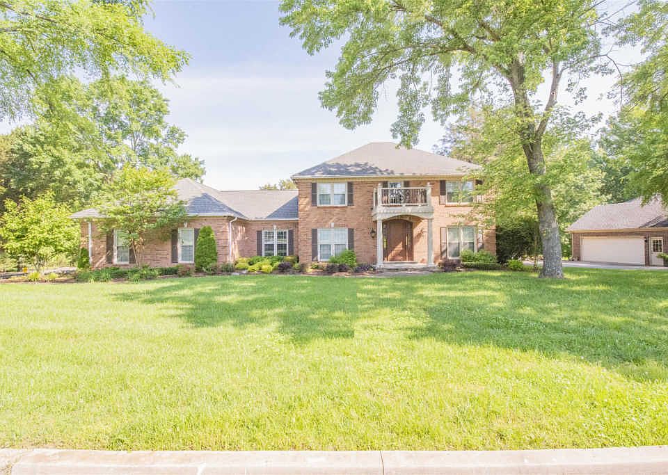 1st image of 2132 Londonderry Dr
