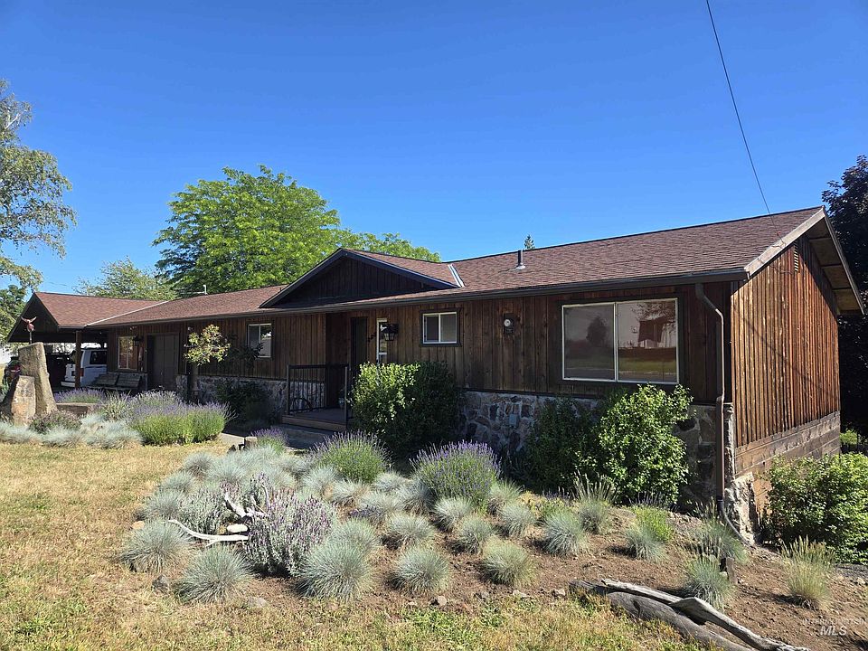 1st image of 288 Shasta Cir