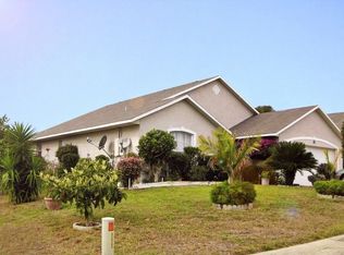 957 Forest Hill Dr, Minneola, FL 34715