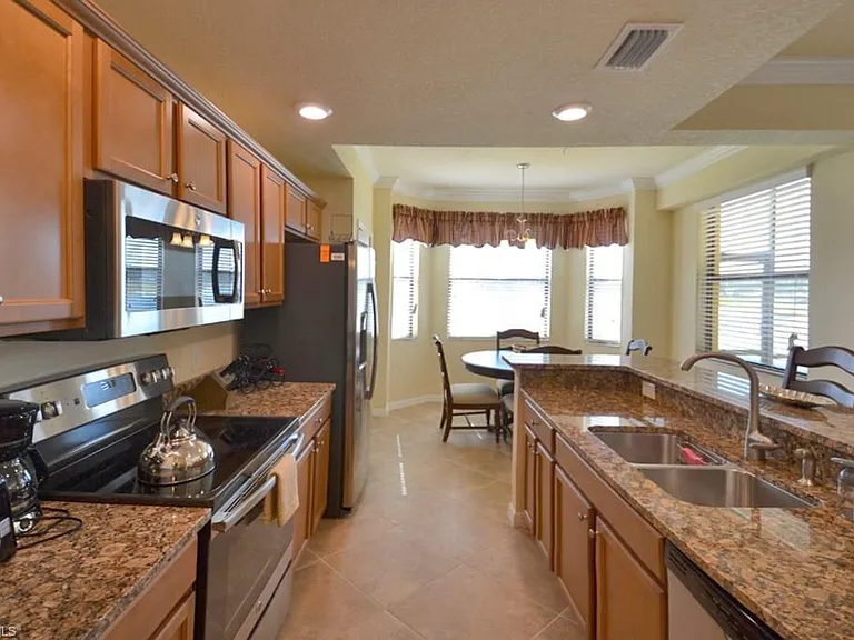 9560 Trevi Ct #4816 — Photo 8