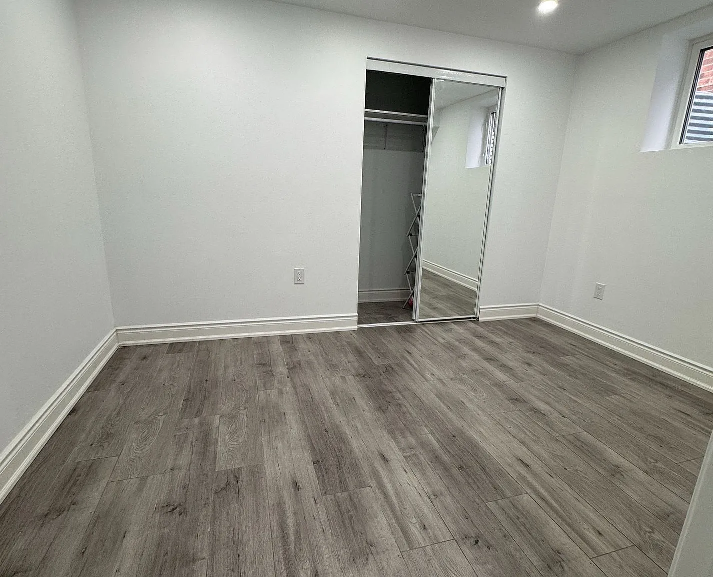 1 bed, $1,400 — Photo 4