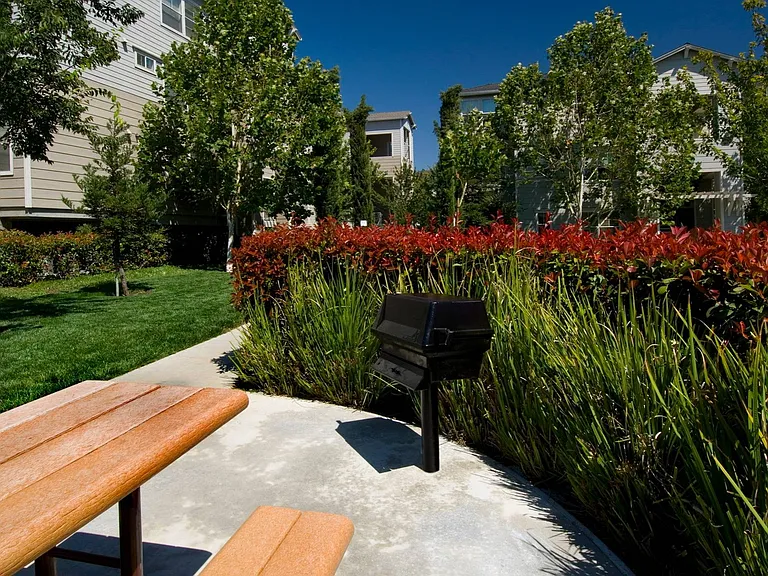 BBQ Area | Apartments in Dublin, CA | Fountains at Emerald Park