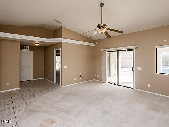 5th image of 2550 Castaway Dr