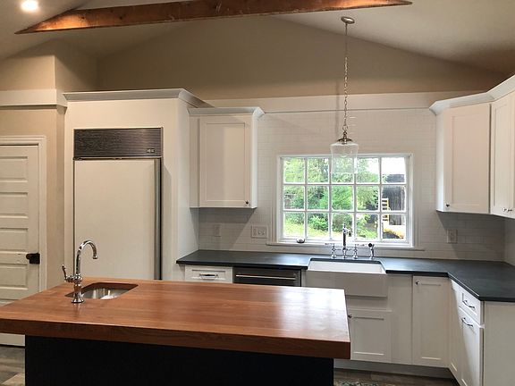 SubZero refrigerator 