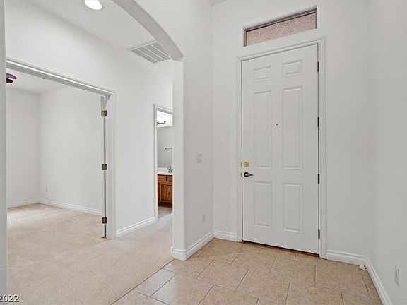 5th image of 6124 Kulawea St
