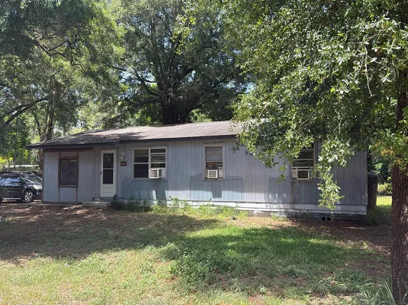 1825 Huggins Dr, Apopka, FL 32703