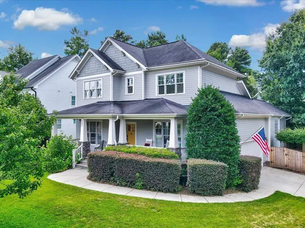 2901 Brighton Bluff Dr, Apex, NC 27539