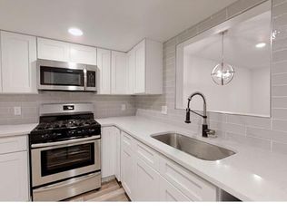 1913 Hearthstone Dr #C, Austin, TX 78757