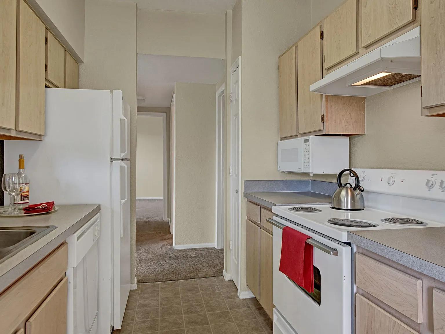 Camelback Pointe — Photo 4