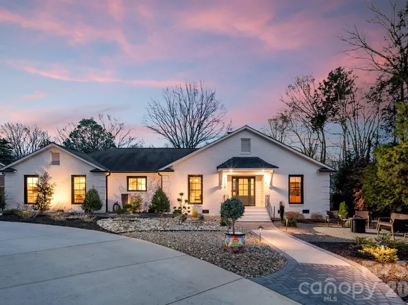 7710 Ridgeloch Pl, Charlotte, NC 28226