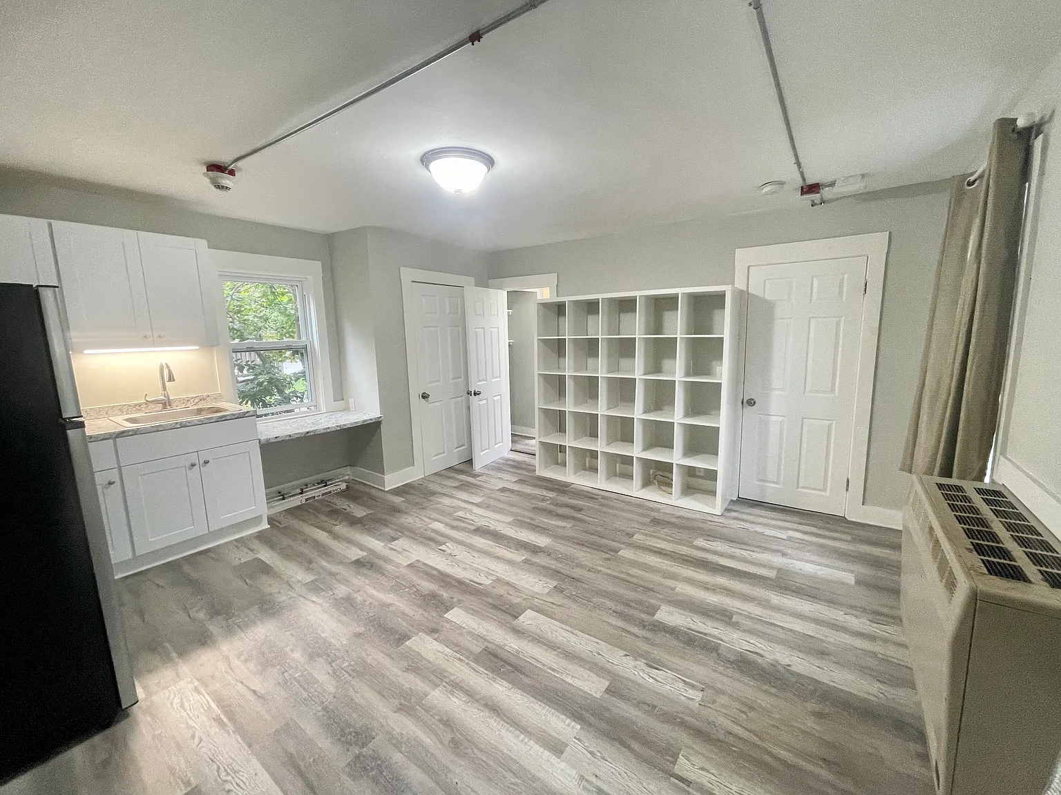 Studio, 400 sqft, $1,300 — Photo 4