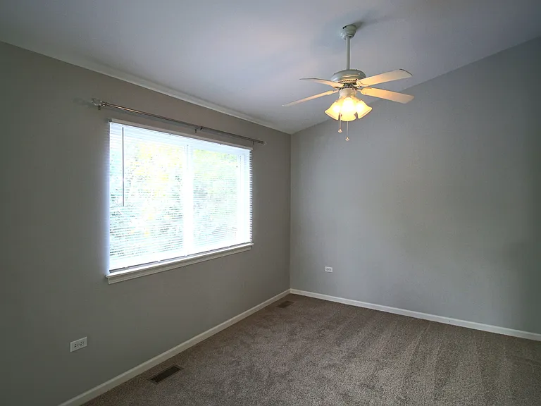 3165 Saganashkee Ln — Photo 8