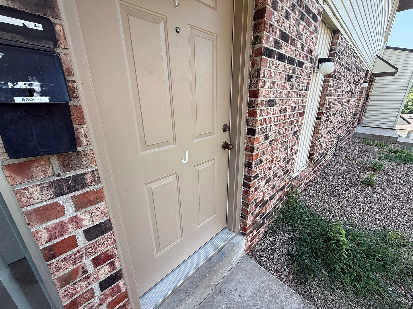 Spacious 3-Story Townhome with Flexible Living Space — Photo 3
