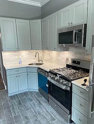 5th image of 124 President St #1