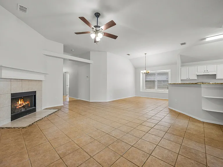 9313 Norfolk Ln — Photo 6