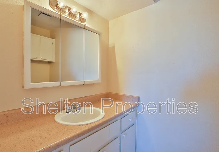 860 E Brown Rd #59 — Photo 12