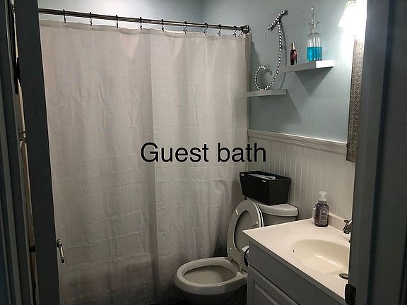 Guest Bathroom 1