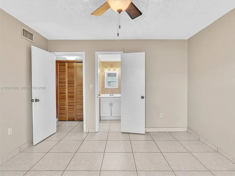 210 NW 87th Ave #L206 — Photo 36