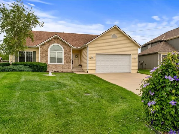 14175 W 155th St, Olathe, KS 66062