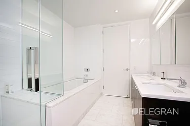 Rented by (Legacy) Elegran