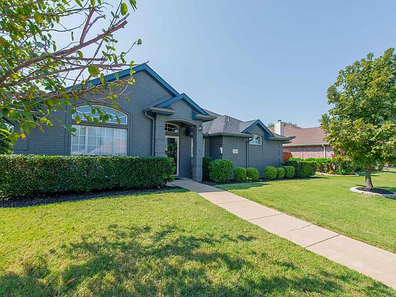 3rd image of 3018 Creekside Dr