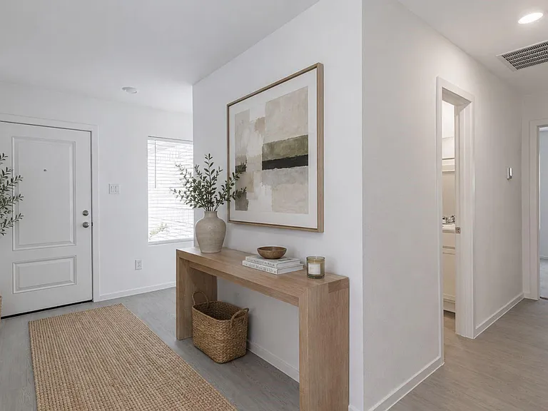 1531 Gentle Wind Ct — Photo 2