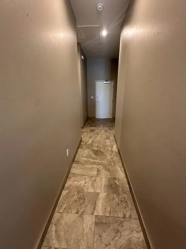 1 bed, 923 sqft, $1,600 — Photo 4