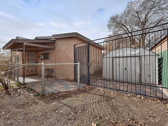 4th image of 113 La Media Rd SW