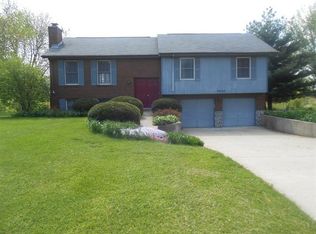 2955 Fawn Dr, Burlington, KY 41005