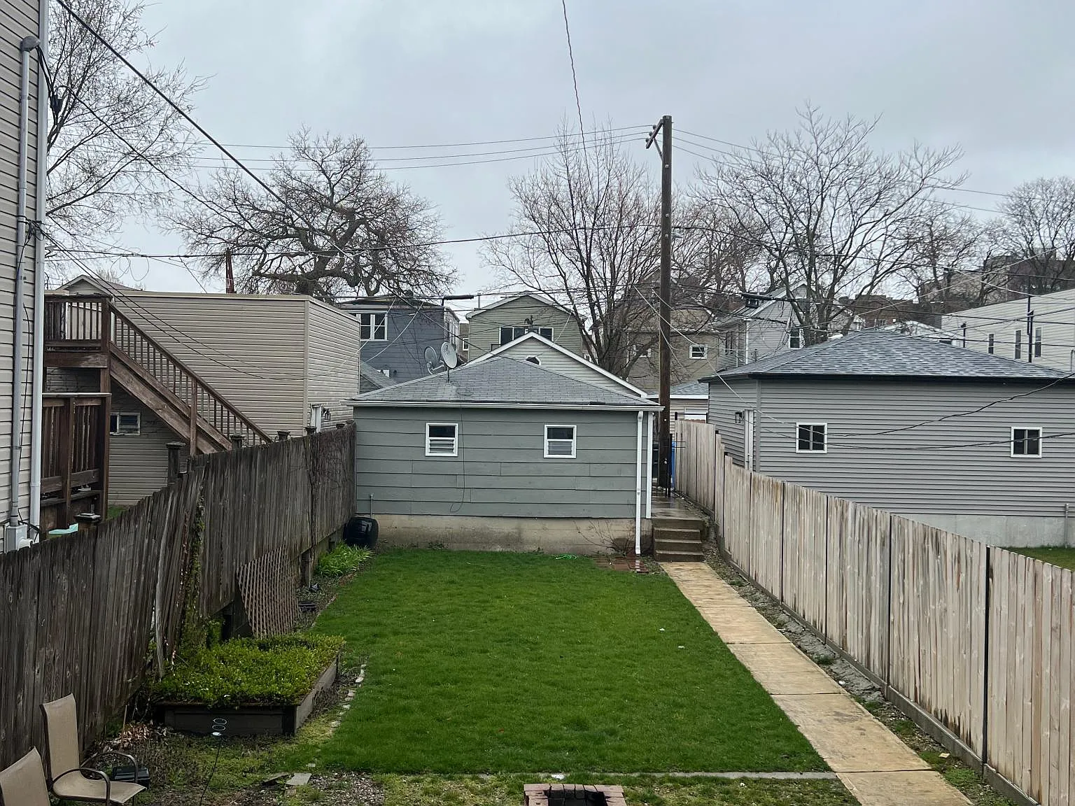 2 bed, 2000 sqft, $2,700 — Photo 3