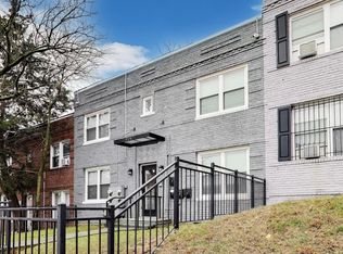 924 19th St NE, Washington, DC 20002