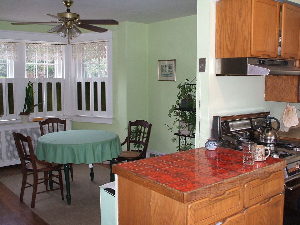 2nd image of 4826-28 McKean Ave