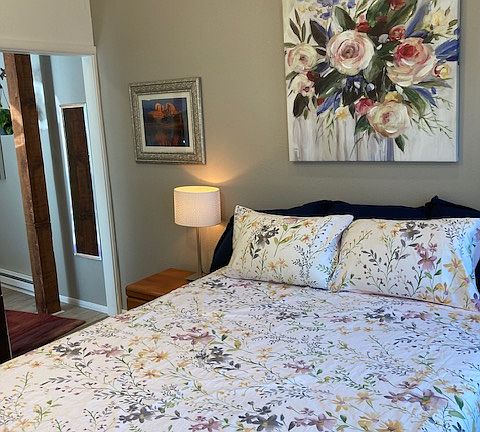 Queen bedroom