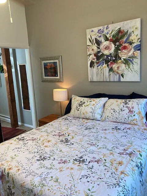 Queen bedroom