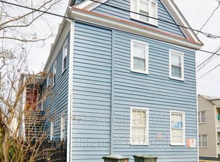 146 Line St APT C, Charleston, SC 29403