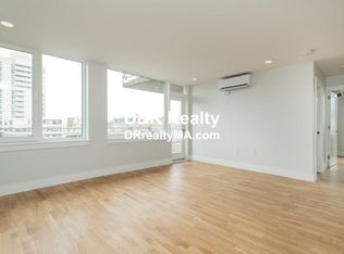 341 Harvard St #5, Cambridge, MA 02138
