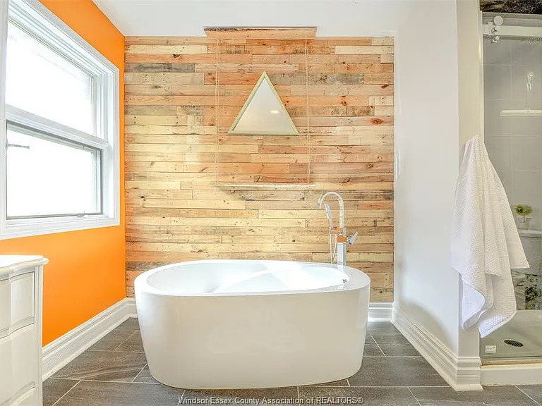 106 Marentette Dr — Photo 26