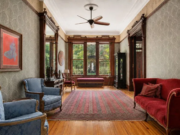 11 W 121st St, New York, NY 10027