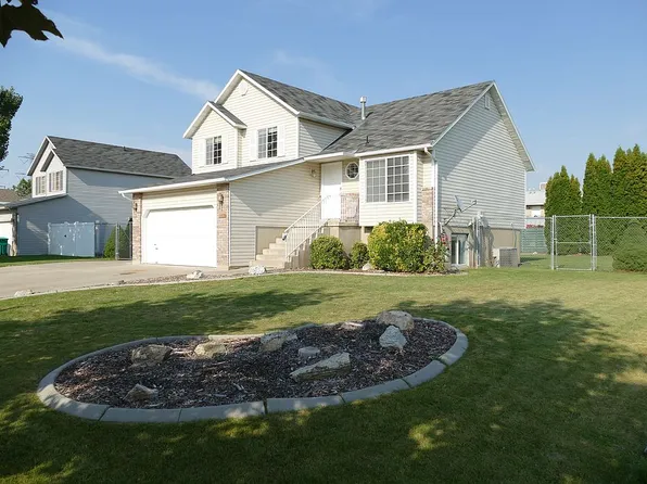 119 S 1525 W, West Pt, UT 84015