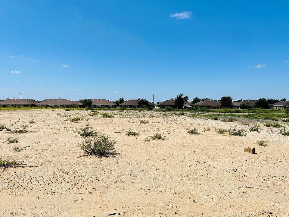 2nd image of 2668 2nd St Lot 3