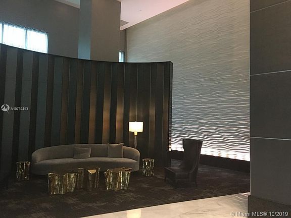 4th image of 951 Brickell Ave APT 1400