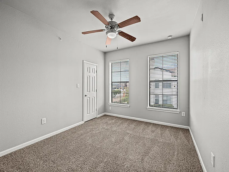 Estates at Canyon Ridge — Photo 83