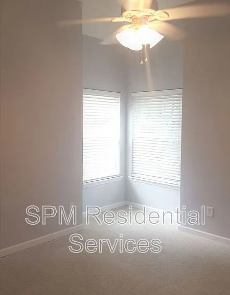 1174 Shipyard Blvd — Photo 7