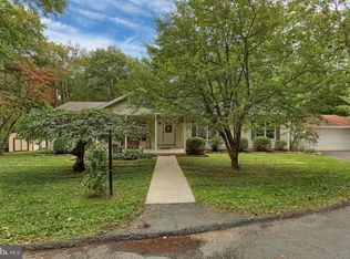 405 Pine Grove Rd, Gardners, PA 17324