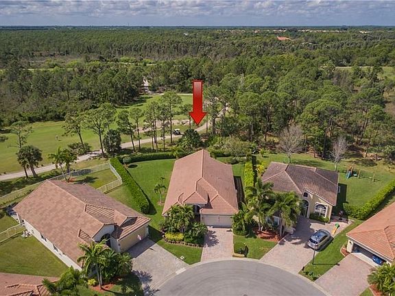 Huge pie shaped lot overlooking golf course and protected preserves.