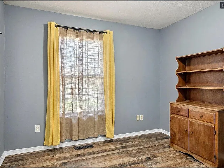 439 N Chandler Ave — Photo 41