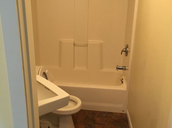 1023 Dewey Ave NE #C