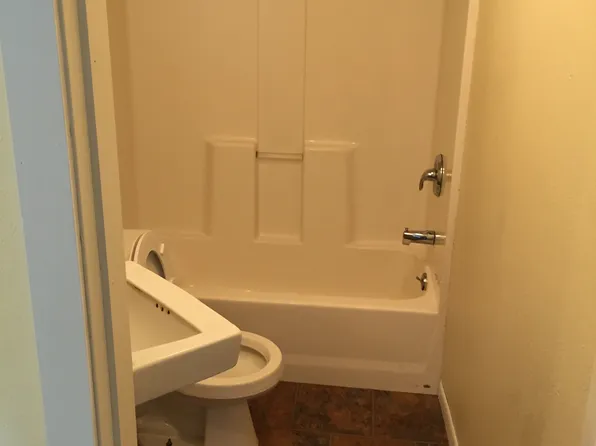 1023 Dewey Ave NE #C, Bemidji, MN 56601